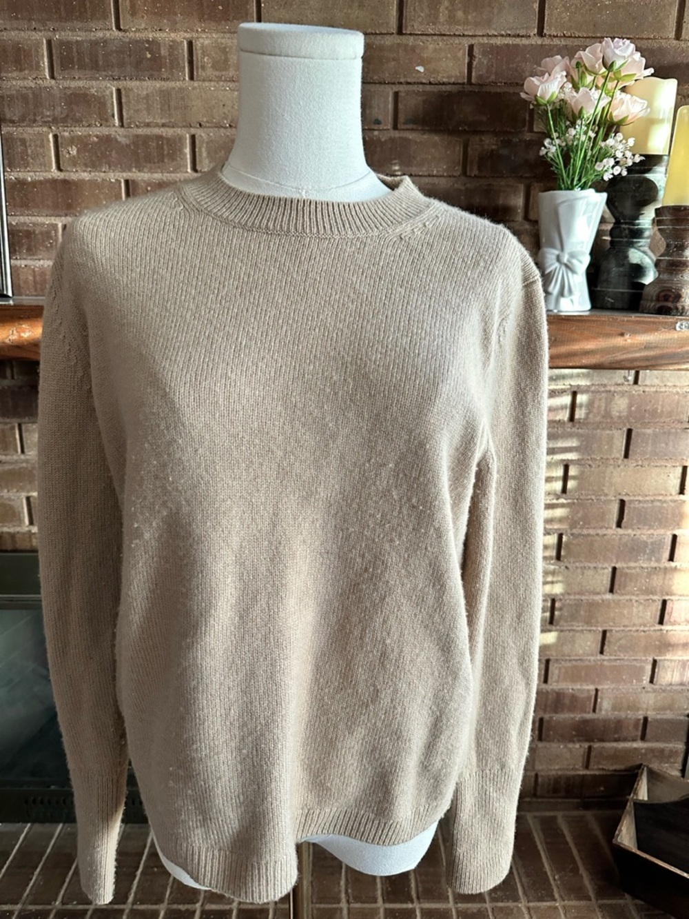Vince Tan Wool Cashmere Blend Crewneck Sweater Medium